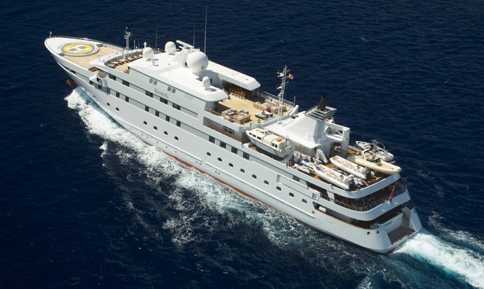 M/Y ‘Lauren L’ Open in July for Italian Charter