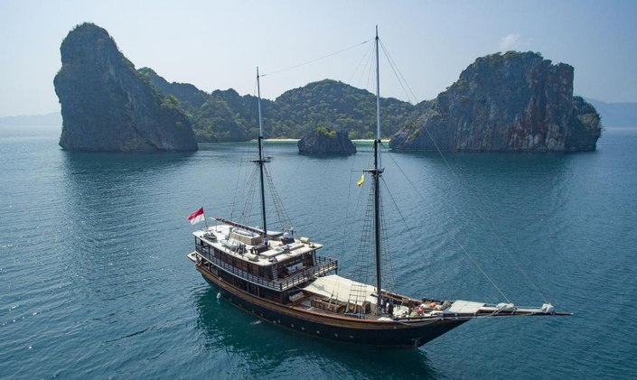 Video: Charter Yacht ‘Dunia Baru’ In Myanmar