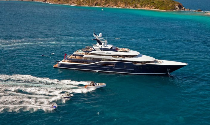 M/Y SOLANDGE On Show At Palm Beach 2016