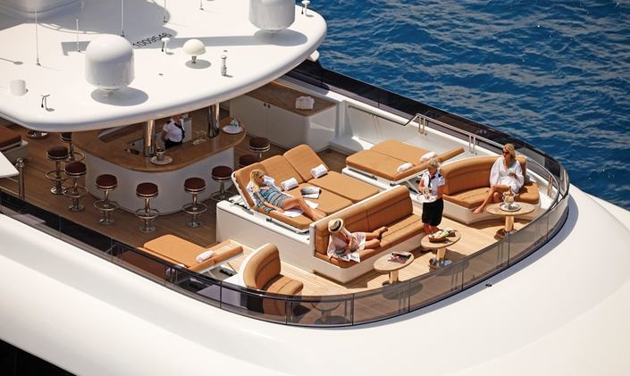 Video: Family Charters M/Y 'Martha Ann'
