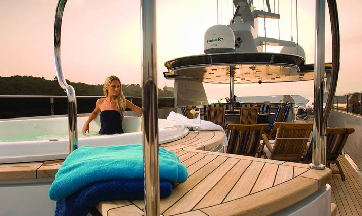 M/Y ‘Ionian Princess’ Offers Last-Minute Greek Charter