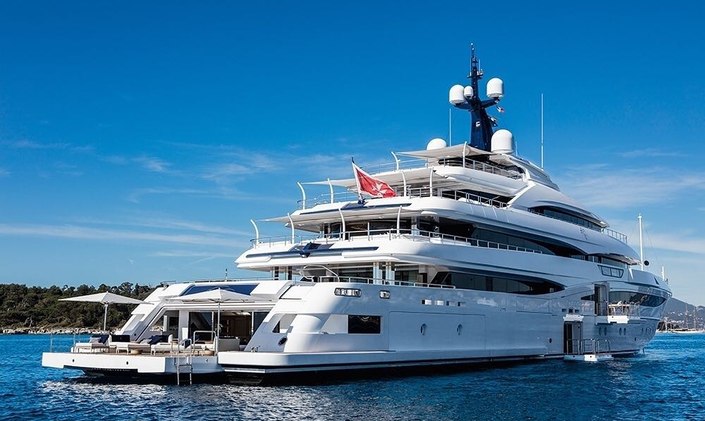 74m CRN Superyacht ‘Cloud 9’ set to attend  MYS 2018