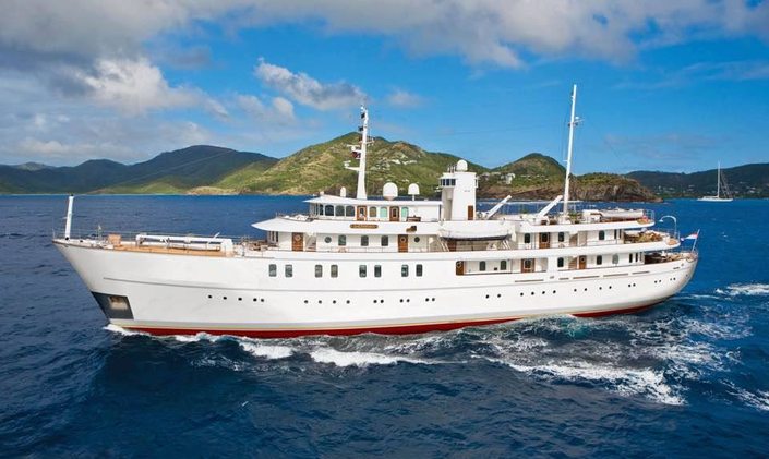 Video: M/Y SHERAKHAN Undergoing Refit