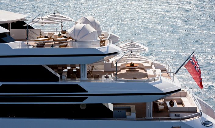 M/Y IRIMARI Wins Top Award at MYBA Show