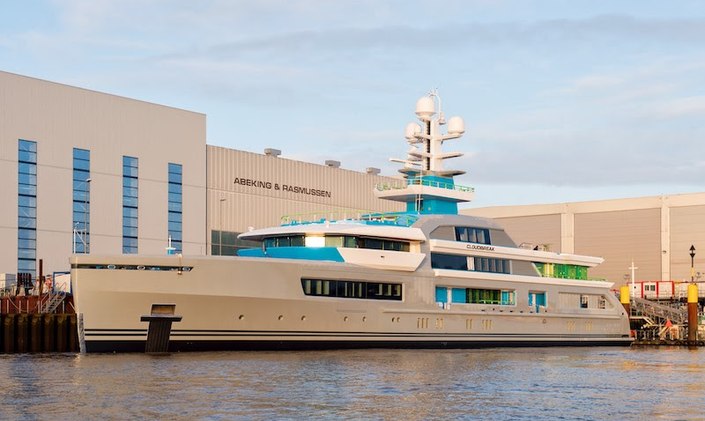 Video: New 70m M/Y CLOUDBREAK in action