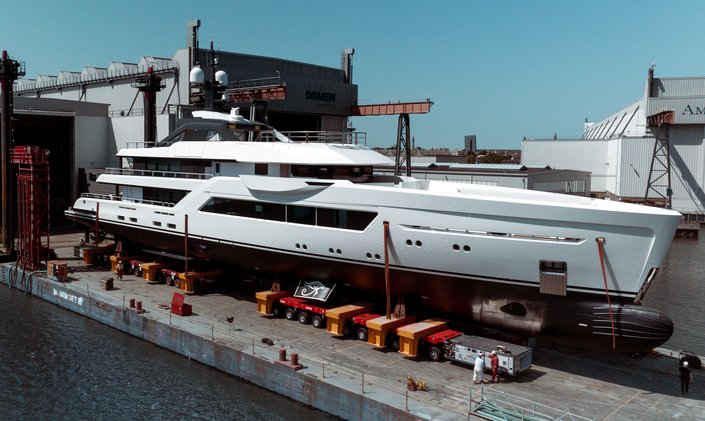 Fourth Amels 60 hull hits the water