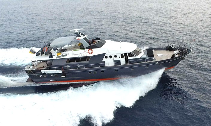 Freshly refitted 27m motor yacht SEA SEVEN available for Mediterranean charters