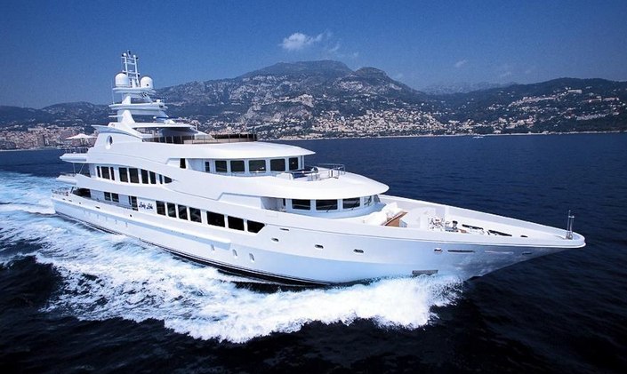 M/Y ‘Lady Lola’ Available In The Bahamas and Caribbean