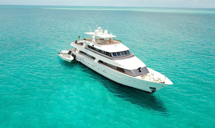 M/Y BRIO Available For Charter In The Bahamas