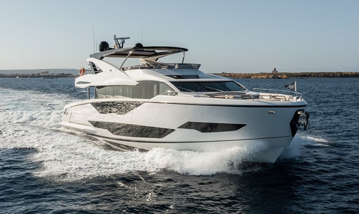 26m Sunseeker yacht WYLDECREST announces special offer for South of France yacht charters