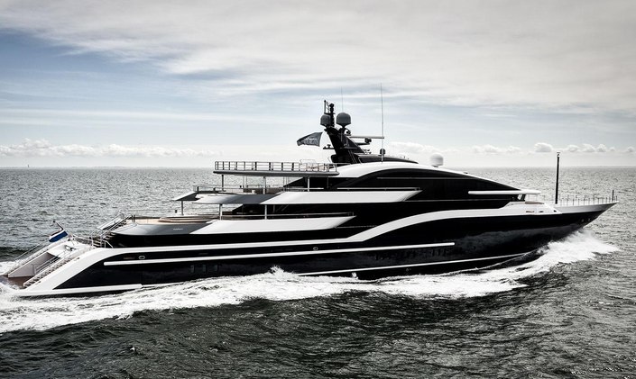 Video: brand new 90m Oceanco M/Y DAR on sea trials