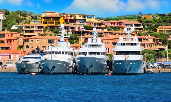 Last minute escapes: Yacht rentals with remaining availability for summer 2024 Mediterranean yacht charters 