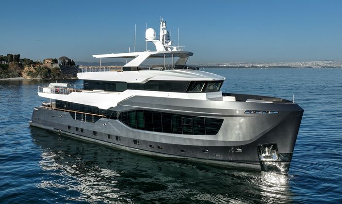 ONE ZERO opens bookings for Caribbean yacht charters in winter 2026/2027