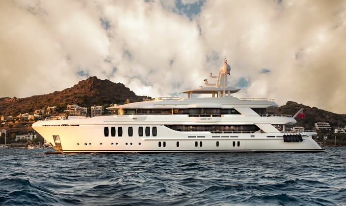 New M/Y ‘Liquid Sky’ Joins Global Charter Fleet
