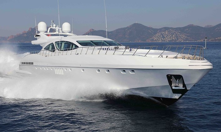 Mangusta charter yacht VENI VIDI VICI announces 15% discount for September West Mediterranean yacht charters