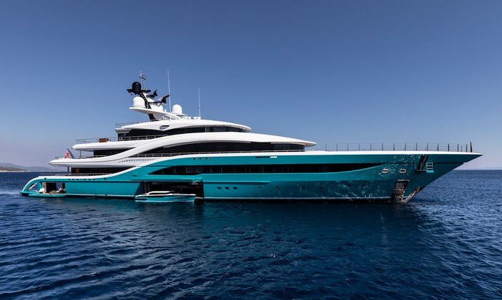 77m Turquoise M/Y GO to debut at MYS 2018
