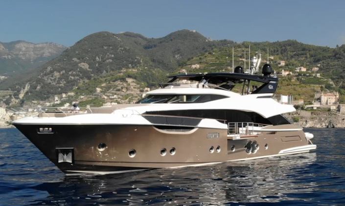 Croatia yacht charter special: no delivery fees for 30m VIVALDI