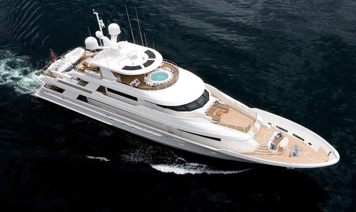 Westport M/Y ‘Far Niente’ Heads to St Lucia