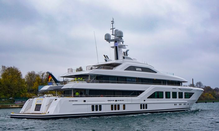 Nobiskrug superyacht MIZA undertakes sea trials