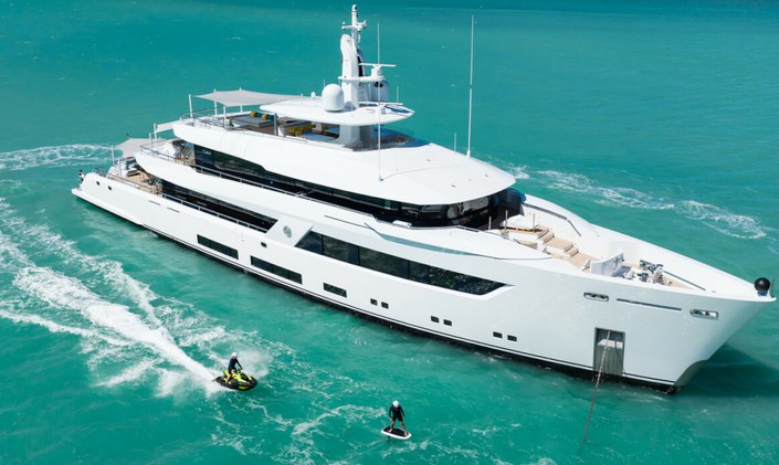 Lürssen superyacht MOON SAND joins the charter fleet