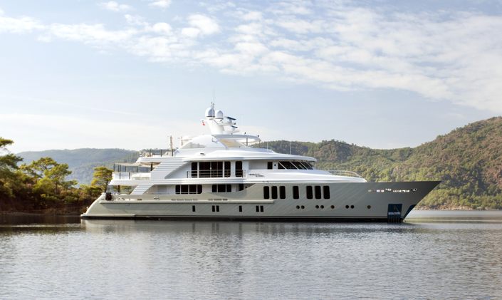 47m yacht ORIENT STAR gears up for busy charter season