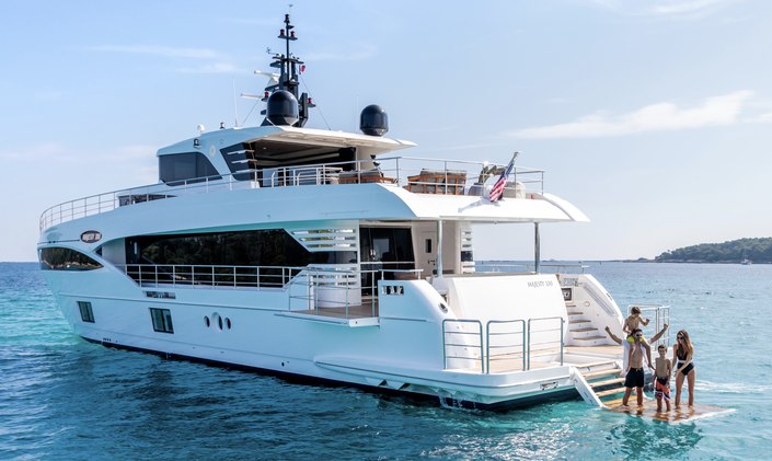 M/Y ONEWORLD signs up to Australian Rendezvous debut