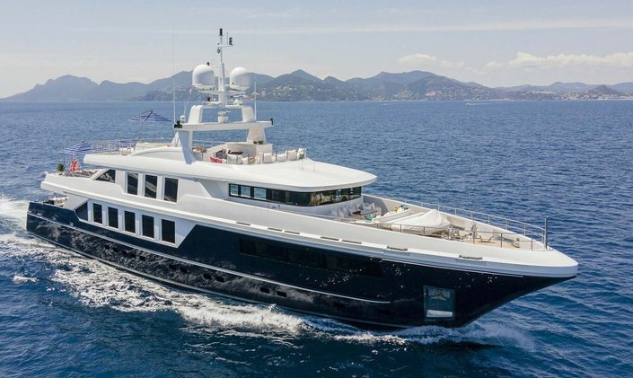 42m yacht TIMBUKTU offers availability for Greece yacht charters