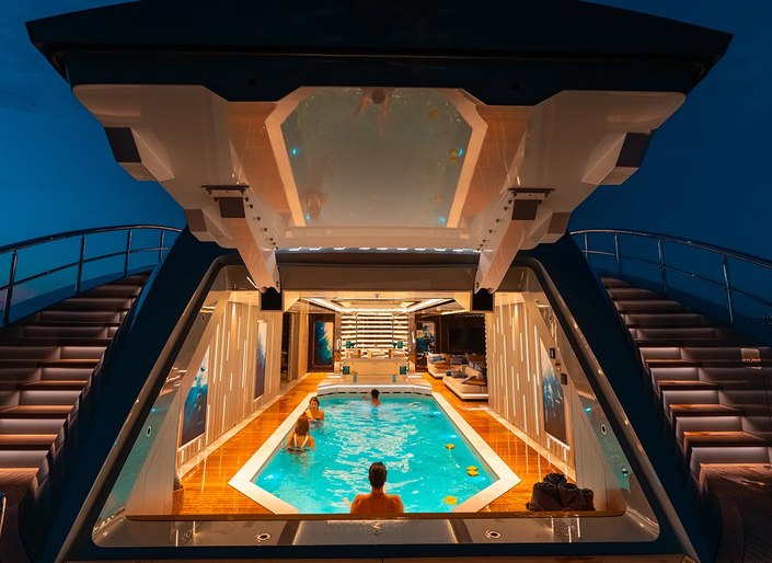 Top 10 Superyacht Beach Clubs