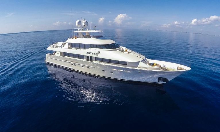 New England charter special: last-minute availability for 130ft (40m) motor yacht ANTARES