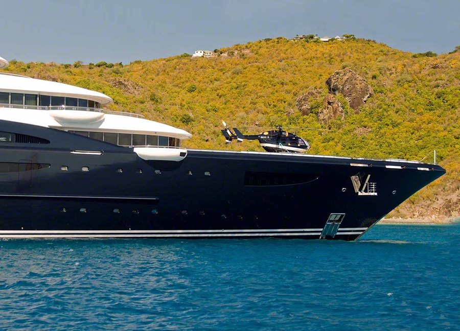 does bill gates have a superyacht