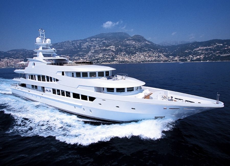 Superyacht ‘lady Lola Available For Viewings At 2015 Fort Lauderdale International Boat Show