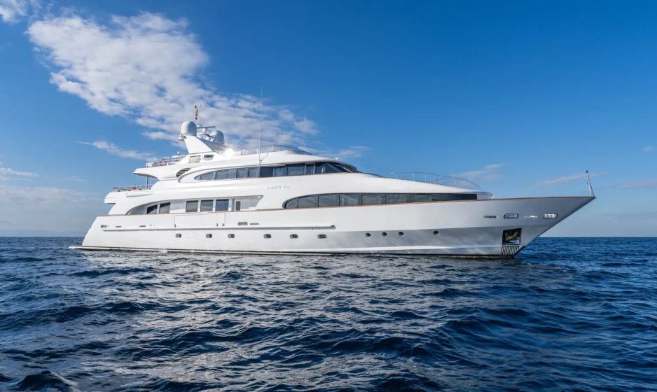 Luxury Yacht LADY G II Joins The Fleet Of Greece Yacht Charters