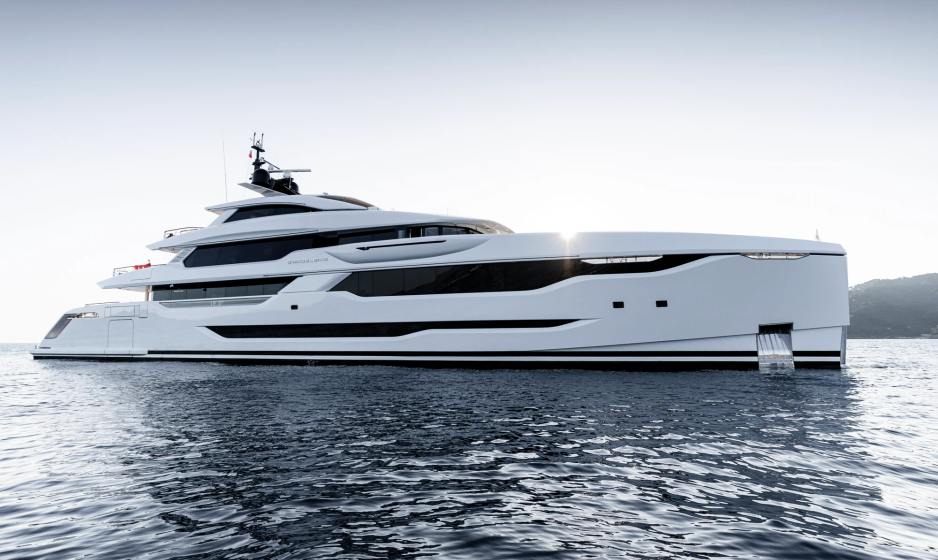 60M Charter Yacht O’MADELEINE Set for Show Debut at MEDYS 2026
