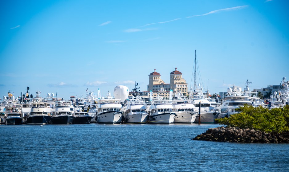 PBIBS 2026: Largest Charter Yachts Set to Attend the Palm Beach International Boat Show