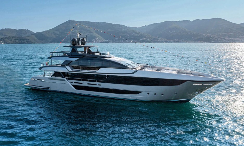BRAND NEW: 40m Riva superyacht LADY FIRST available for Mediterranean yacht charters