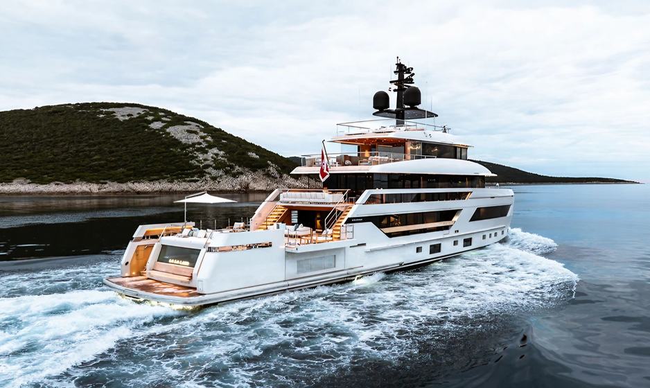 Superyacht LA LA LAND opens winter 2026/2027 Caribbean yacht charter bookings