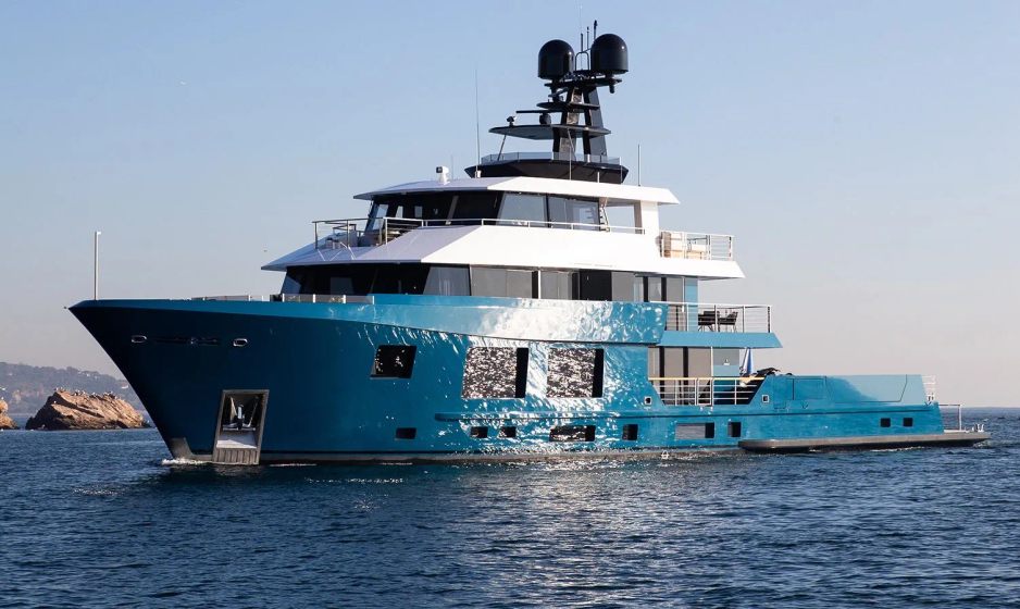 Charter yacht KING BENJI unveils reduced rates for final Mediterranean yacht charter availability