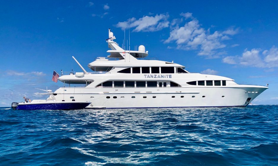 TANZANITE opens Caribbean yacht charter bookings for winter 2026/2027