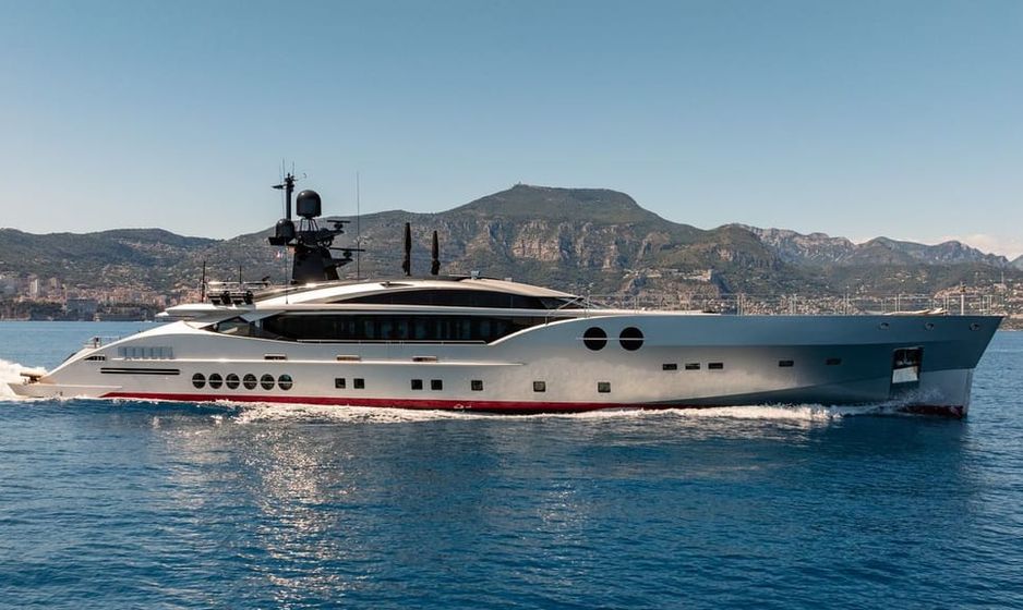 Yacht rental DB9 offers 20% off West Mediterranean yacht charters in October 2026