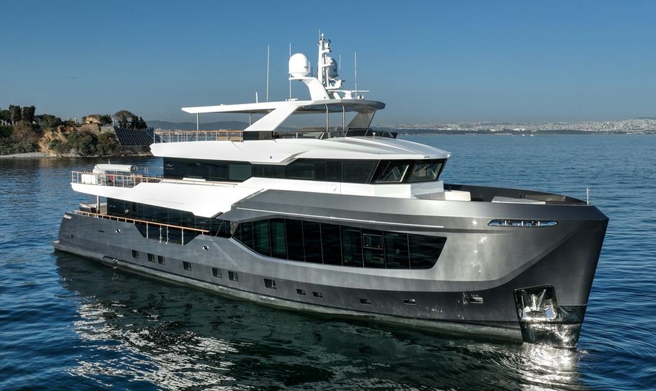 ONE ZERO opens bookings for Caribbean yacht charters in winter 2026/2027