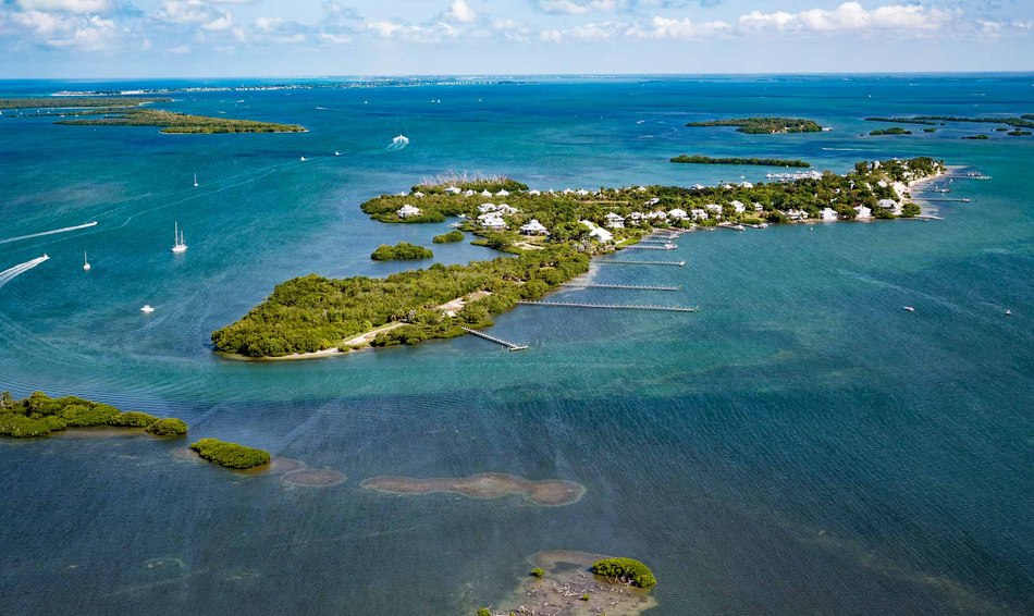 10 Top Secret Islands to Visit on a Florida Yacht Charter Image 1