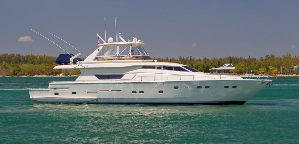 Floating Dream Charter Yacht