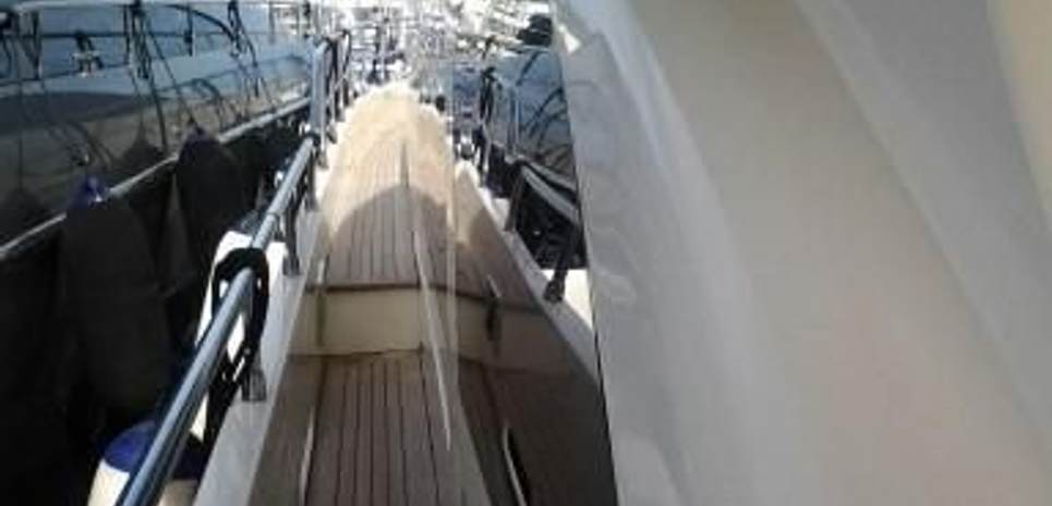 Azimut 78 Charter Yacht