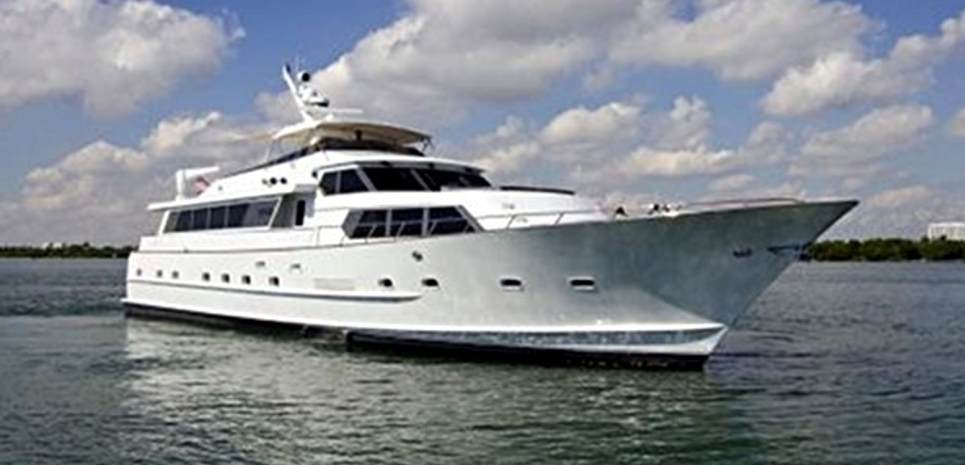 L'Elegance Charter Yacht