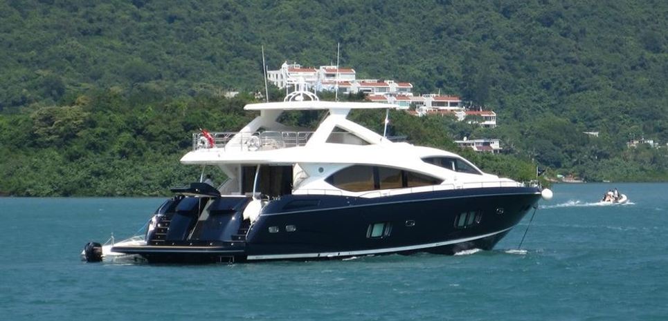 Sunseeker Manhattan 88 Charter Yacht