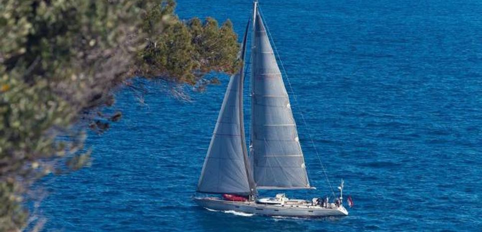 Dapsang Charter Yacht