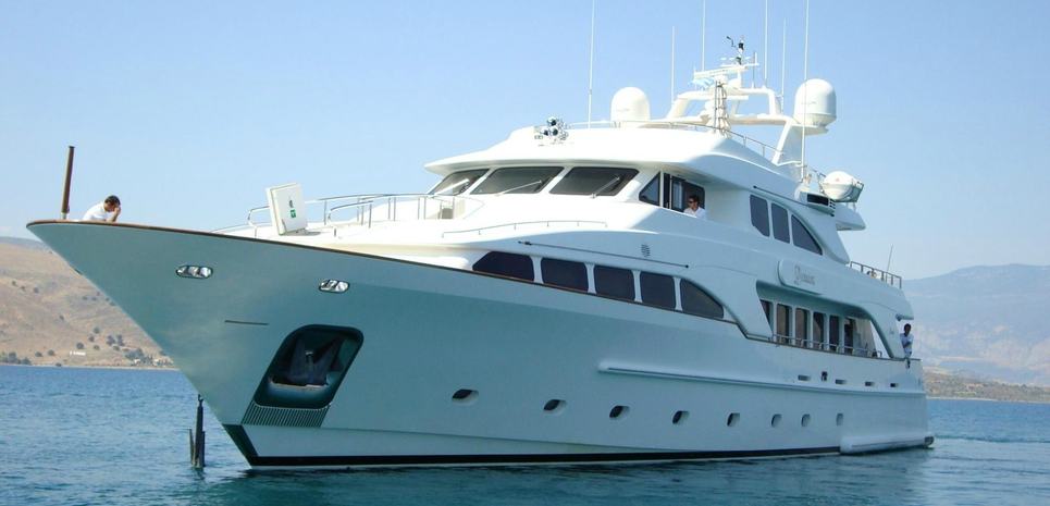 Domani Charter Yacht