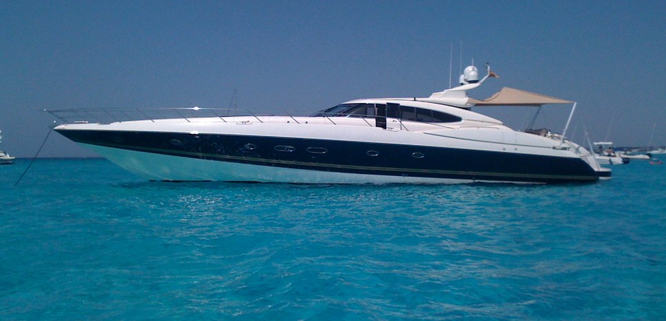 Oscar Charter Yacht