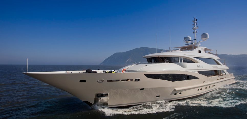 Belle Anna Charter Yacht