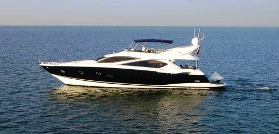 Luis Fernando Charter Yacht